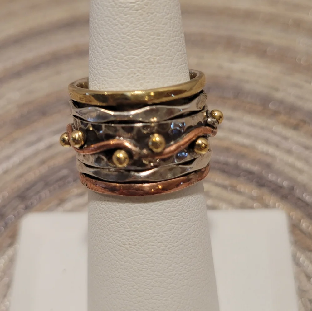 💜NWOT~ WORRY RING - Picture 6 of 6